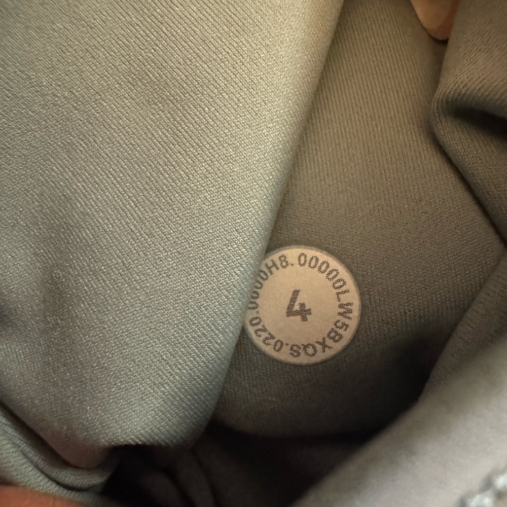 Lululemon Wunder Train Light Blue Green Size 4 - Picture 4 of 4